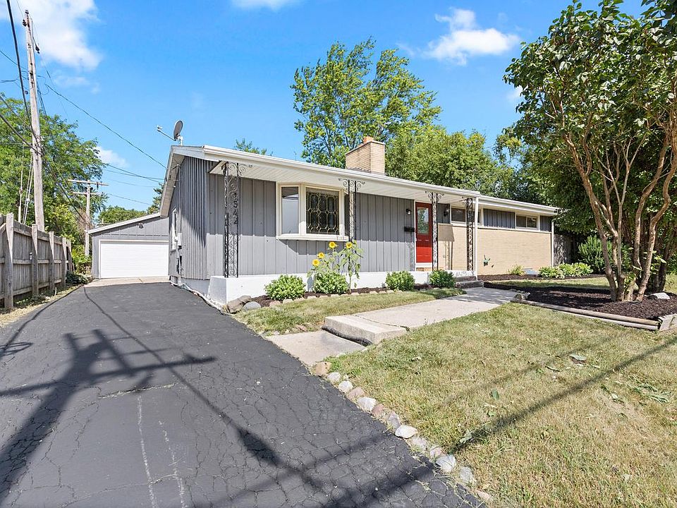 1st image of 1542 Ostergaard AVENUE