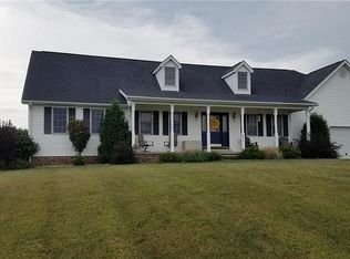 3933 Linda Way, New Waterford, OH 44445