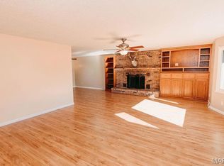 42485 Highway Bb, Dixon, MO 65459