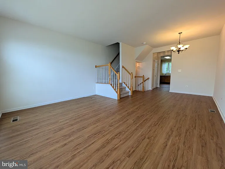 25015 Riding Center Dr — Photo 12