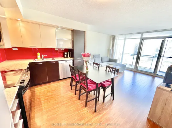 8 Telegram Mews #1610, Toronto, ON M5V 3Z5