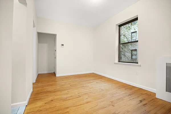 Rented by Compass | media 8