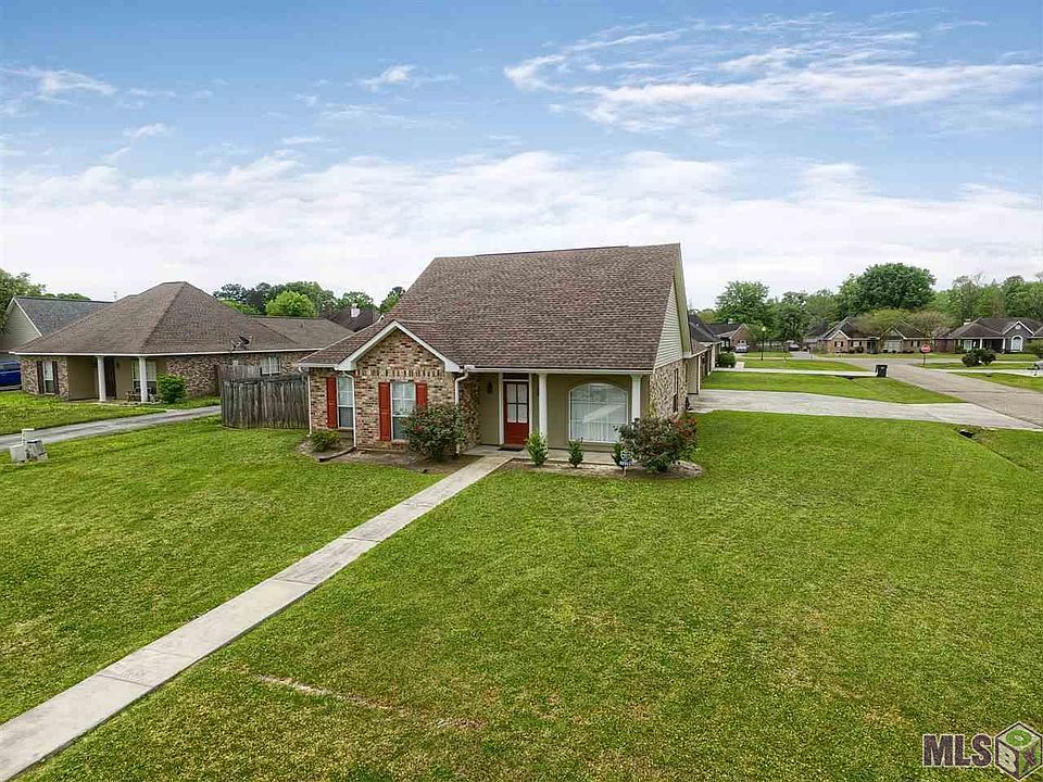 1st image of 42153 Stone Way Dr