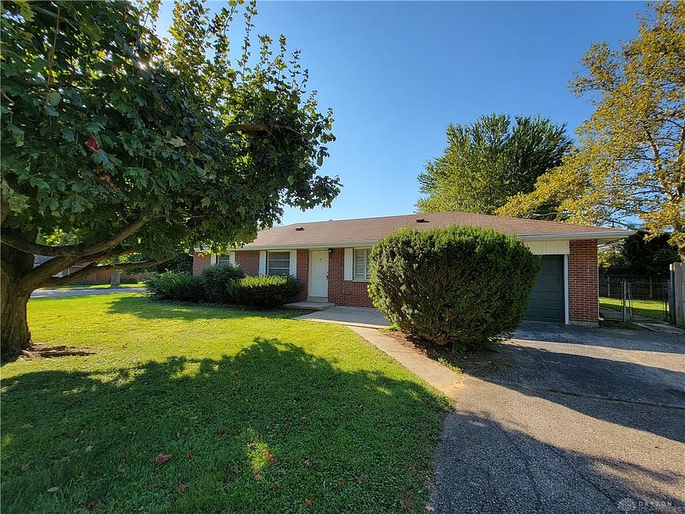 1st image of 202 Glenmary Ave