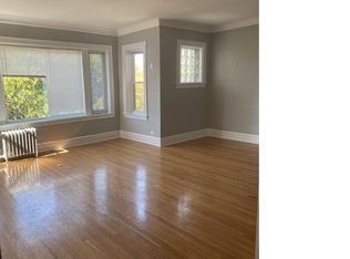 6835 S Merrill Ave #2, Chicago, IL 60649