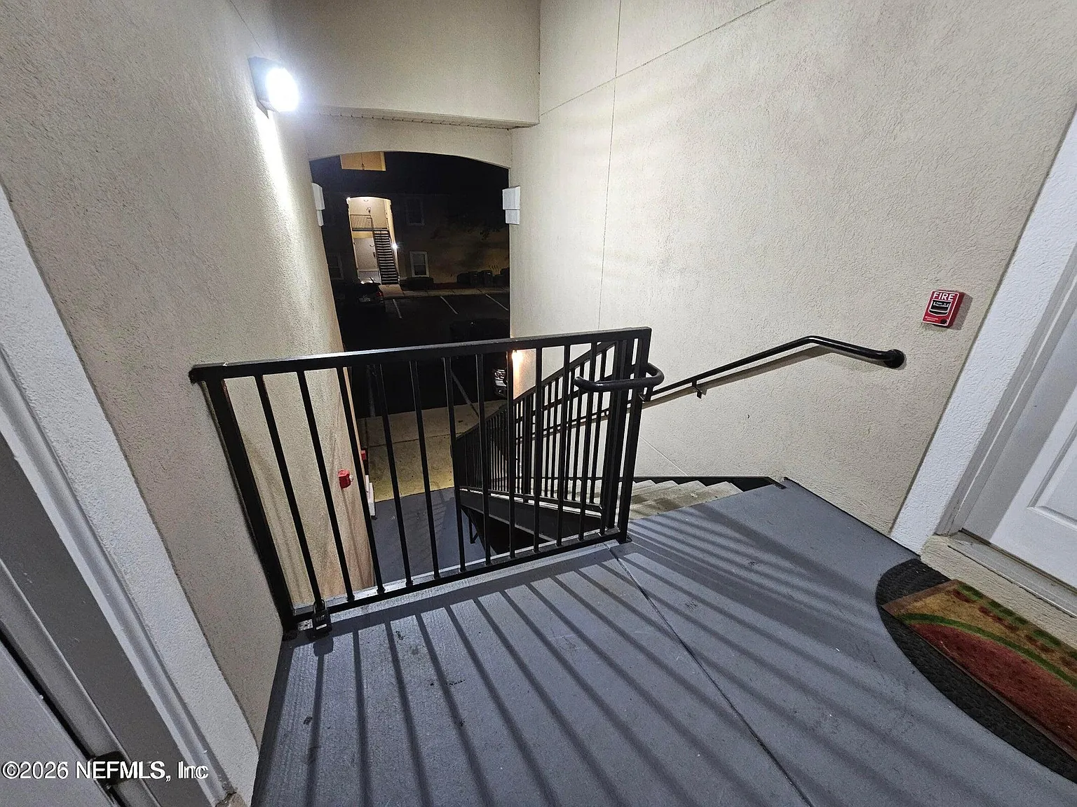 3 bed, 2.0 bath, 1335 sqft, $1,325 — Photo 2