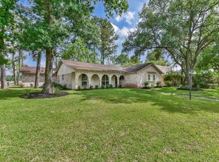 203 Acorn Tree Ct, Spring, TX 77388
