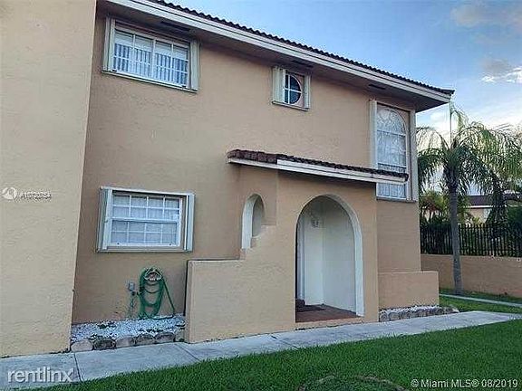 3rd image of 13475 SW 62nd St APT 5