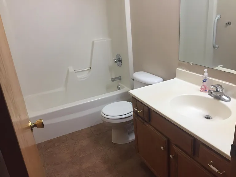 1122 McIntosh Rd — Photo 9