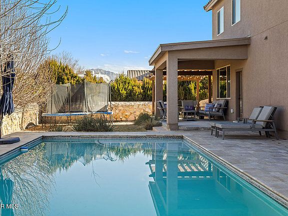 3rd image of 505 Valley Plum Dr