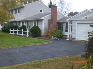 14 Queen St, Enfield, CT 06082