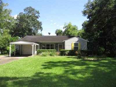 708 Avenue B, Sweeny, TX, 77480