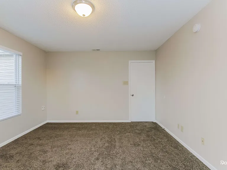 1363 White Birch Ln — Photo 11