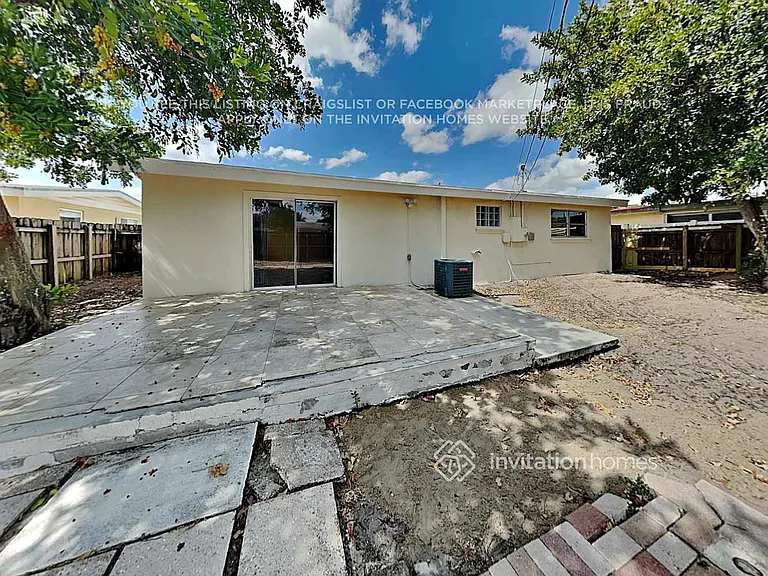 11674 Oleander Dr — Photo 15