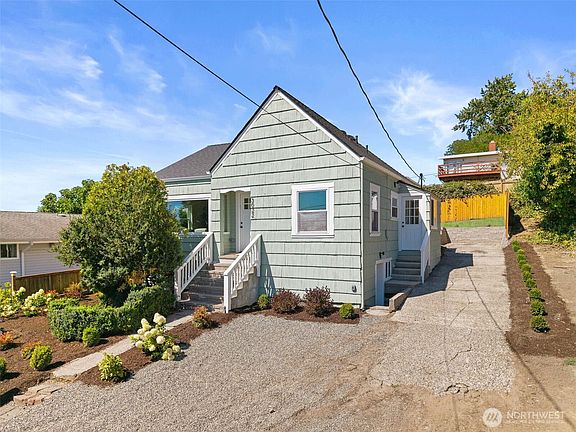 2nd image of 3022 S Holden Street