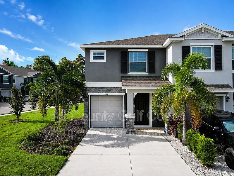 2785 Midnight Pearl Dr
