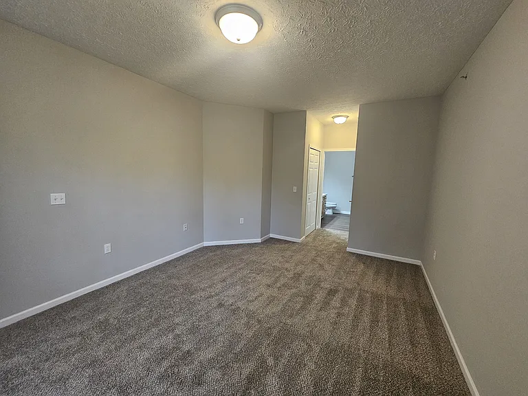 Aquamarine Apartments — Photo 77