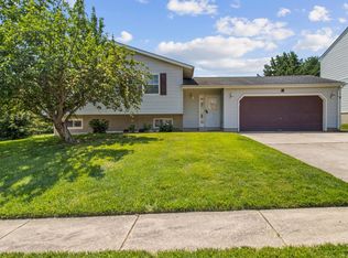 2 Renai Ct, Newark, DE 19702