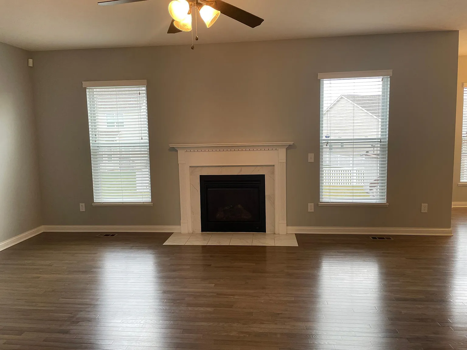 4 bed, 3.5 bath, 2816 sqft, $2,750 — Photo 3
