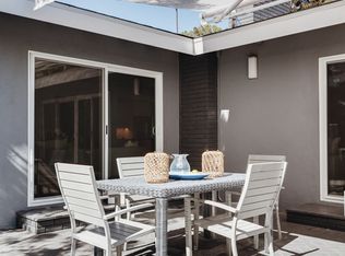 2315 Coldwater Canyon Dr, Beverly Hills, CA 90210