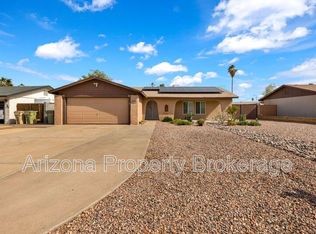 5610 W Grovers Ave, Glendale, AZ 85308