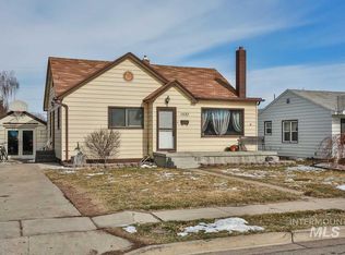 1537 Kimes St, Twin Falls, ID 83301