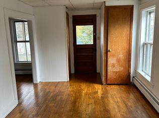 283 Union St #B, Newport, VT 05855