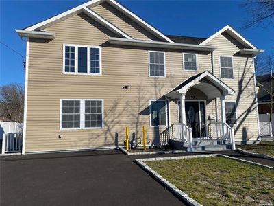 2560 Great Neck Road, Copiague, NY, 11726