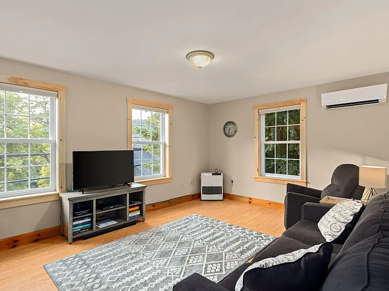 7 Village View Dr — Photo 19