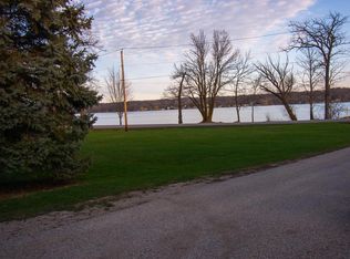 N3131 Nymph Rd, Lake Geneva, WI 53147