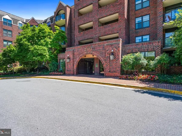 2100 Langston Blvd APT 217, Arlington, VA 22201