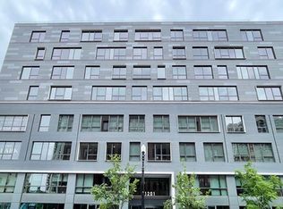 1200 N Clark St #1, Chicago, IL 60610