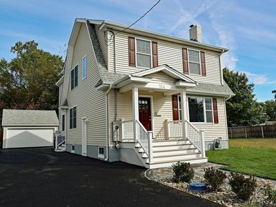 114 Kings College Pl, Stratford, CT, 06615