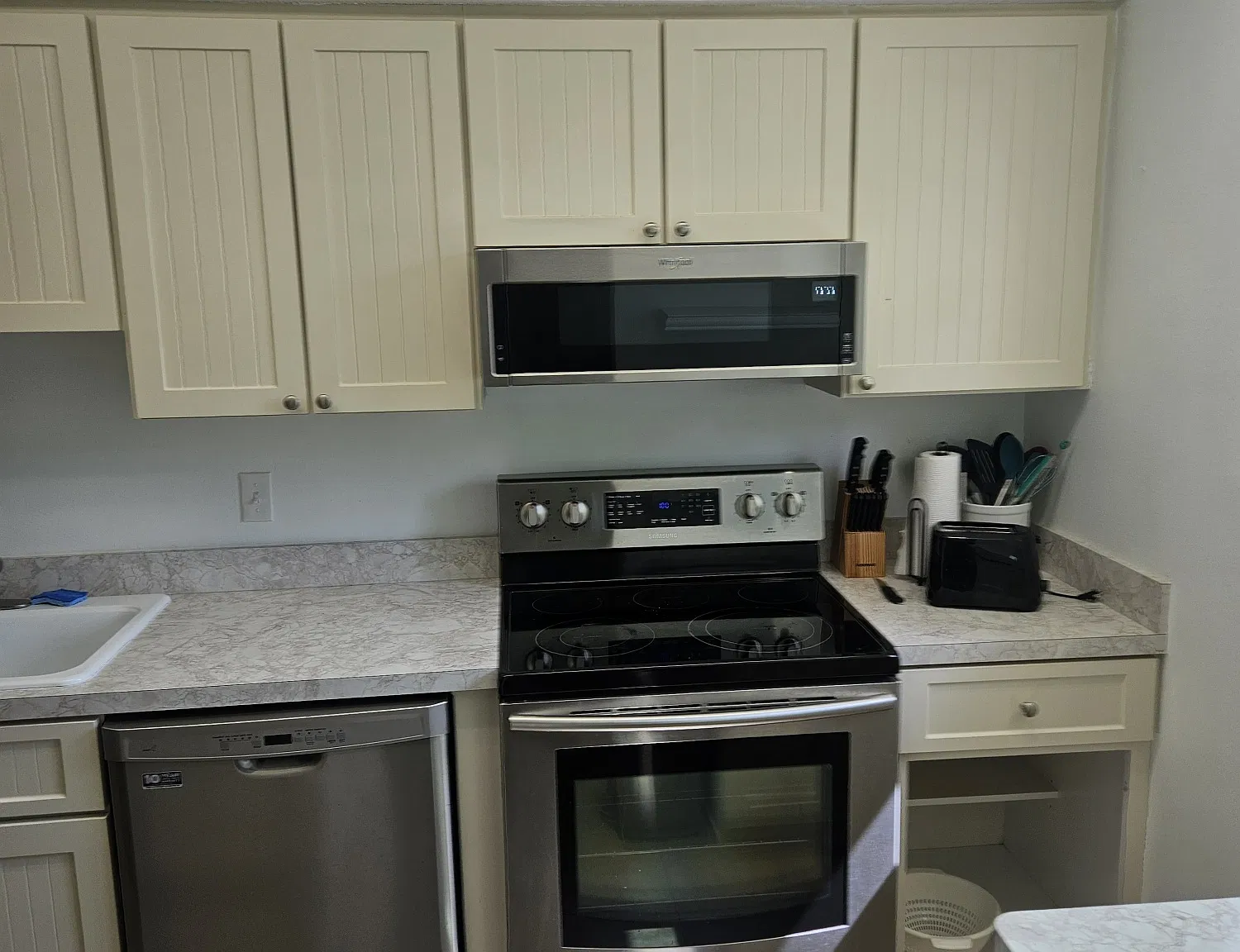 2 bed, 1000 sqft, $1,750 — Photo 4
