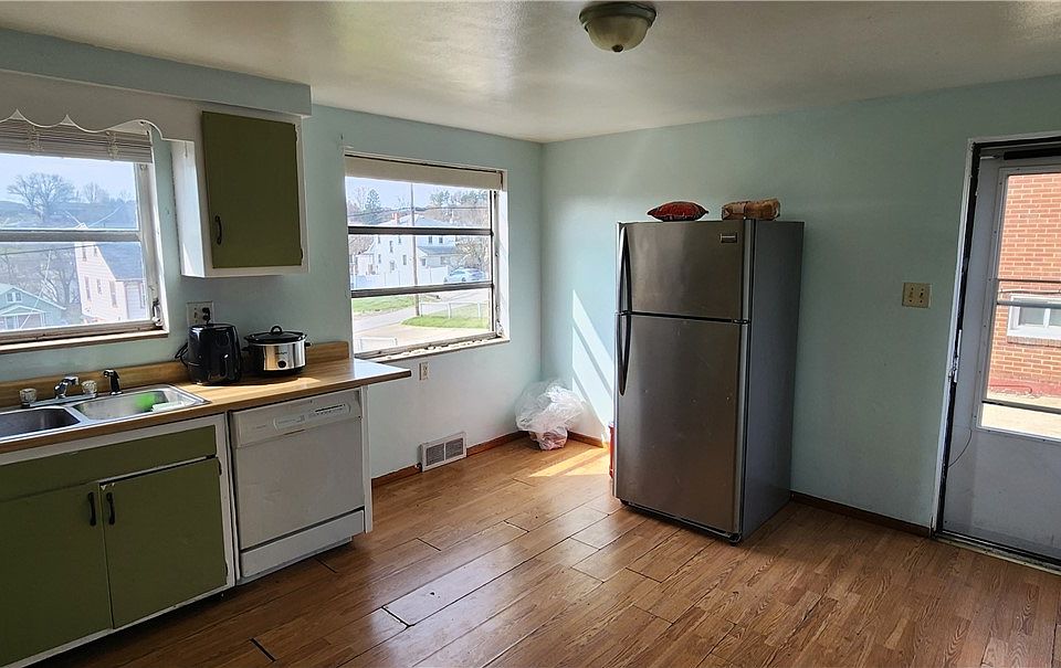 2410 Sunset Blvd, Steubenville, OH 43952 MLS 4495403 Zillow