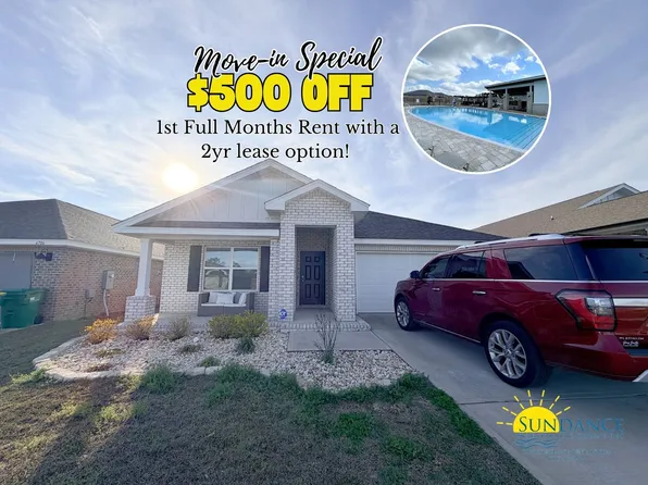 4708 Airmen Dr, Crestview, FL