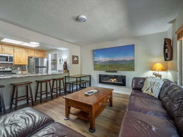 3101 Lake Forest Rd #26, Tahoe City, CA 96145