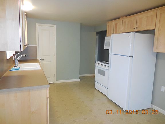 2nd image of 1118 Quince St NE