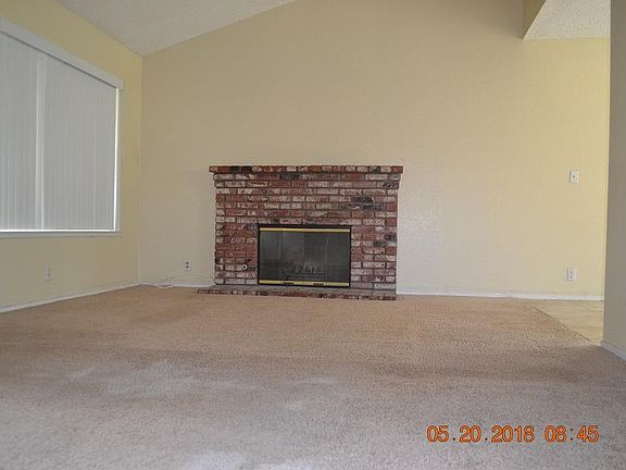 3rd image of 1514 Essex Ln