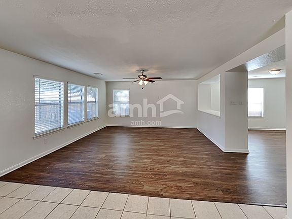 4th image of 18754 Westgate Park Dr