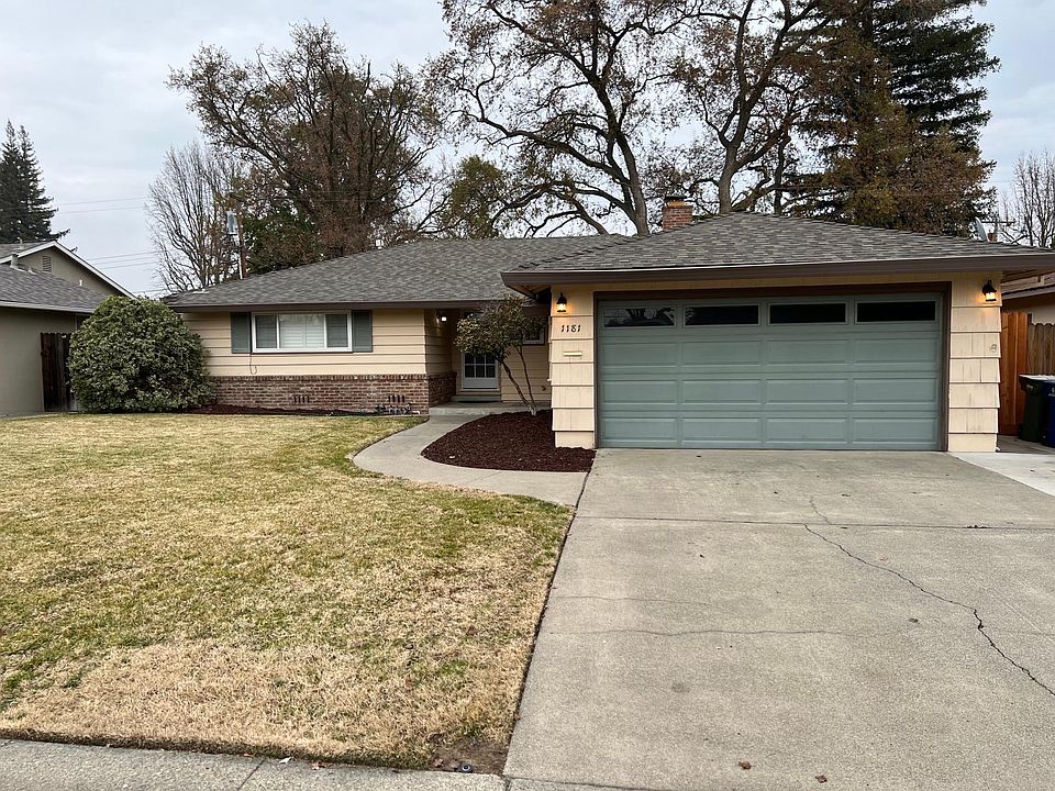 1st image of 1181 25th Ave