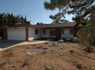 3990 Scott Dr, Carlsbad, CA 92008