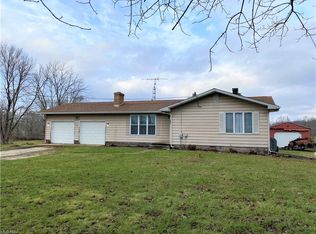 6021 Bushnell Rd, Conneaut, OH 44030