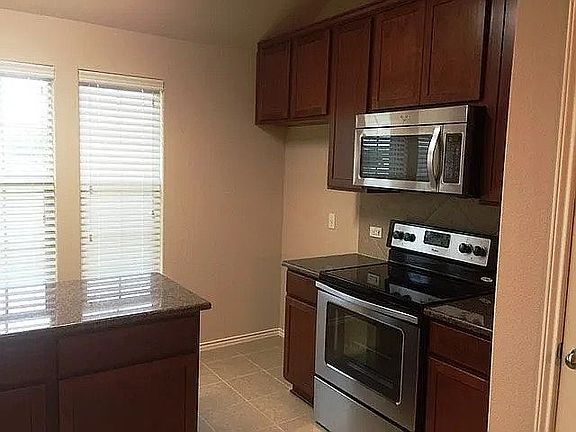 2nd image of 520 S Brook Dr