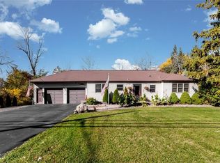 6342 Ward Rd, Sanborn, NY 14132