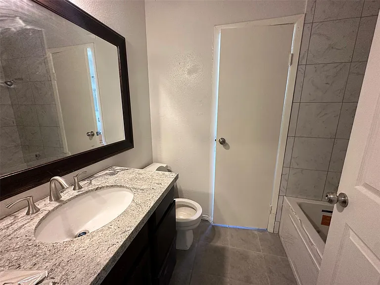 14846 Waterside Dr — Photo 6