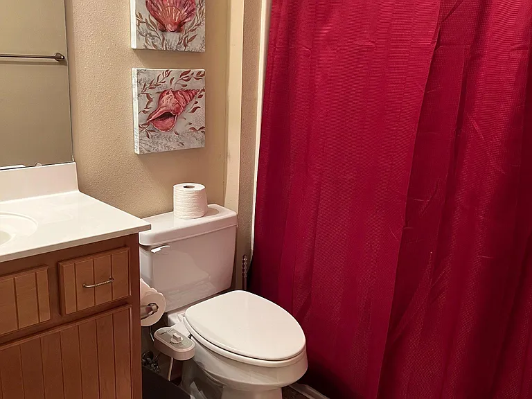 221 Primrose Dr — Photo 17