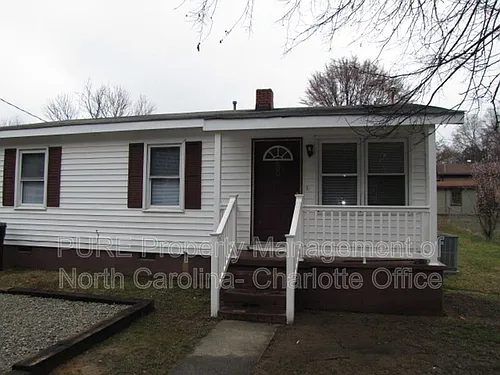 680 Tulsa Ct NW Photo 1