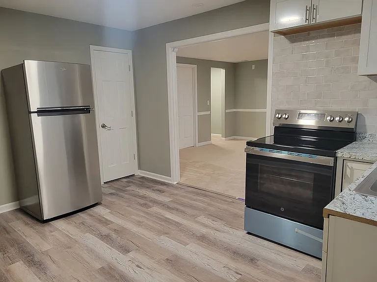 4217 N Mountain Rd NE — Photo 17