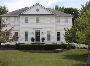 70 Blackberry Dr, Hudson, OH 44236